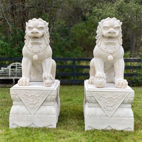 Majestic Powerful Garden Decoration Regal Mythology Chinese Art Famous ...