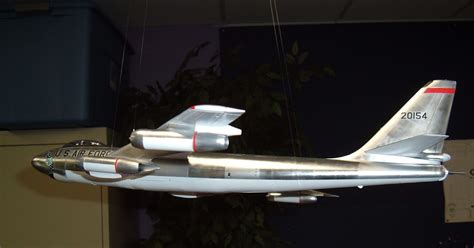 Model Airplane Memories: Hasegawa's Classic Boeing B-47E Stratojet in 1 ...