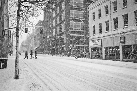 Portland Snow by Dave Burdick / 500px | Portland snow, Downtown ...