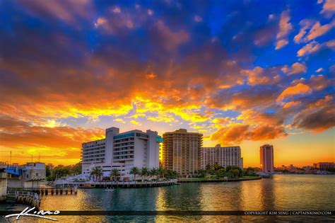 Waterstone Resort & Marina Boca Raton Sunset at Lake Boca Raton | HDR ...