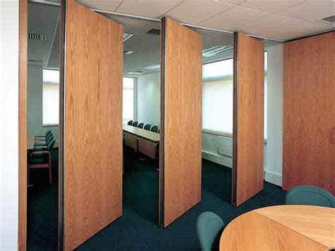 Hotel Movable Acoustic Folding Partition Walls Sliding Wood Doors