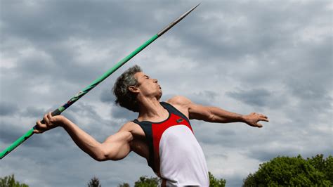 Javelin Throwing Technique - CoachUp Nation