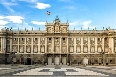 10 Beautiful Baroque Palaces to Visit — Historic European Castles