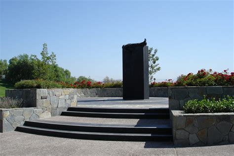 Veteran's Memorial - Riverside National Cemetery - Armstrong & Brooks ...