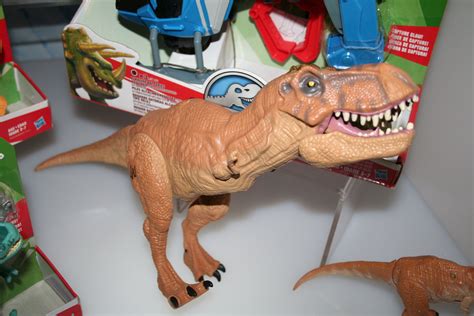 Jurassic World Merchandise Images from Universal at Toy Fair 2015 ...