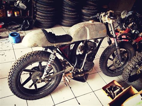 pulsar 125 modified cafe racer Pulsar, Cafe Racers, Modified, Moped ...