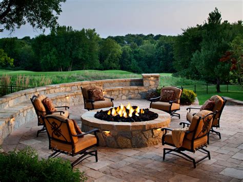 Outdoor Fire Pits Expand Outdoor Living in Madison, WI | Landscape ...