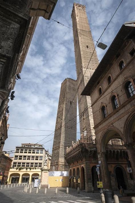 Italian officials secure 12th Century leaning tower in Bologna to ...