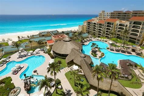 Hotels in Mexico: Emporio Cancun