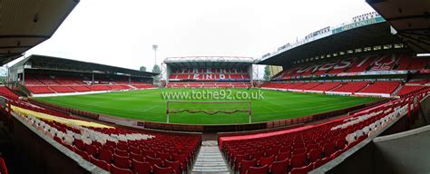 Football League Ground Guide: Nottingham Forest - City Ground Guide