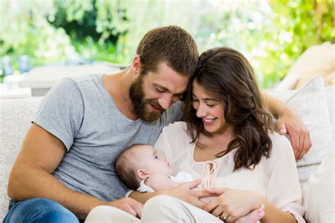 The Top New Parenting Secrets For Those Expecting Their First Child ...