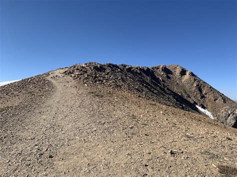 Hiking Mount Elbert: Focus on mindful, economic steps to scale Colorado ...