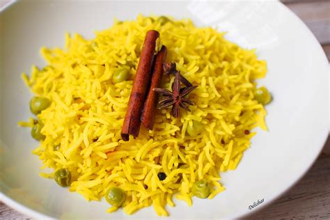 Saffron Rice 1 – Delishar | Singapore Cooking, Recipe, and Food Blog