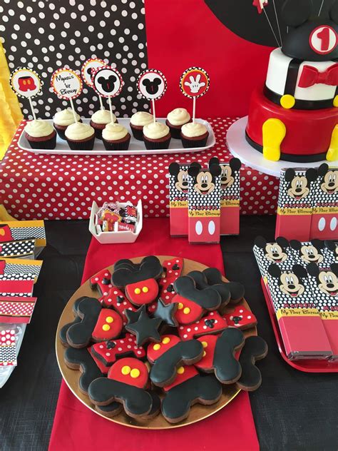 Mickey Mouse Birthday Party Ideas | Photo 8 of 14 | Catch My Party