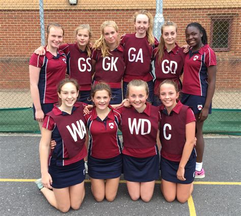 Oundle U14 Netballers through to the Regionals