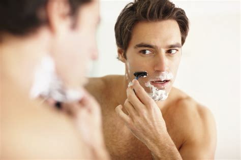 Men's Grooming Guide: 12 Grooming Tips for Men