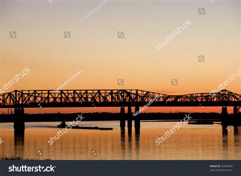 Mississippi River Under Old Bridge Memphis Stock Photo (Edit Now) 22538446