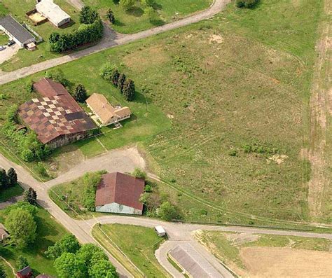 Abandoned & Little-Known Airfields: Southwestern Pennsyvania