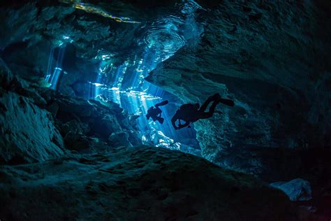 Cenote Diving In Mexico – 16 Spectacular Dives