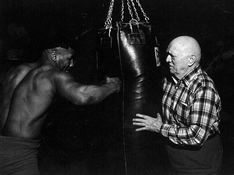 Mike Tyson's Training Routine Cus D'amato, Boxing Gym, Boxing Training ...