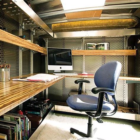 Mobile Home and Small Office on Wheels, 2 Redesign Ideas Recycling Old ...