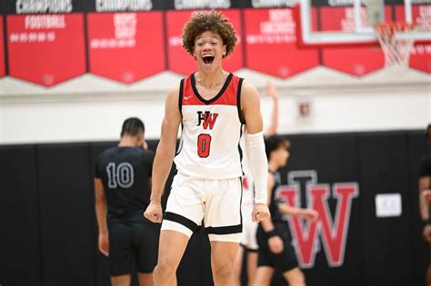 Harvard-Westlake boys basketball routs Sierra Canyon to remain unbeaten ...