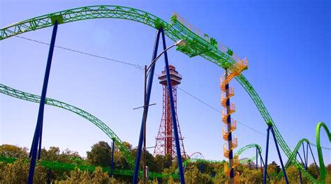 Six Flags Over Texas - Dallas Attraction | Expedia.com.au