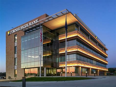 Cornhusker Bank Corporate Bank Center | Sinclair Hille Architects ...