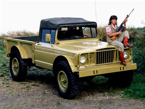 Wallpapers of Kaiser Jeep M715 Military Truck 1967–69 (2048x1536)