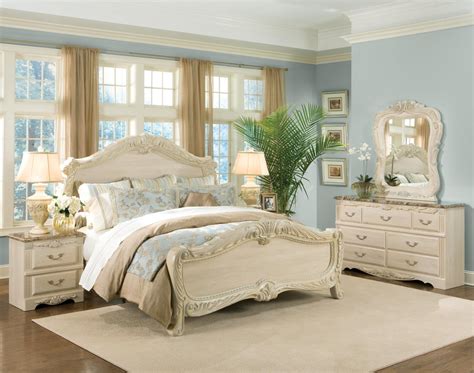 Antique white bedroom furniture for kids | Hawk Haven