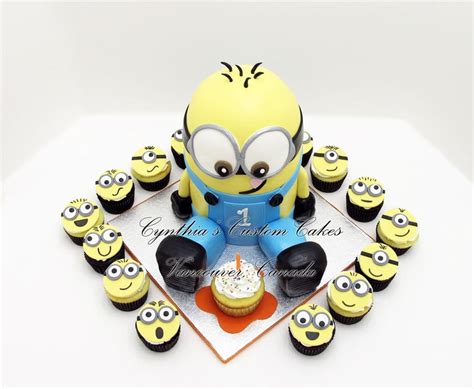 Minion Cake - CakeCentral.com