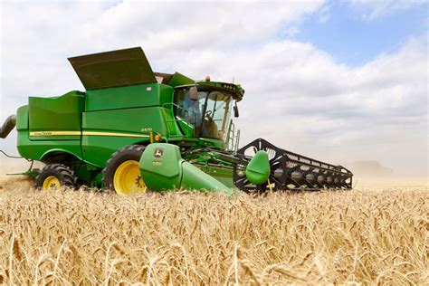 Wheat harvest underway in Texas - Texas Farm Bureau