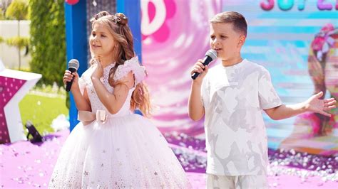 Roma and Diana Performance at Diana's 7TH Birthday full version | Diana ...