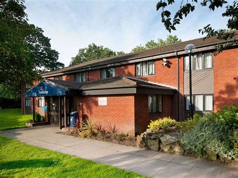 TRAVELODGE MACCLESFIELD ADLINGTON (AU$60): 2019 Prices & Reviews ...