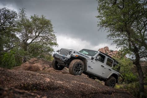 2021 Jeep Wrangler 4xe Rubicon Review: Electric Propulsion Off-Road