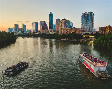 Austin, TX | Explore Hotels, Music, Restaurants, and Things to Do