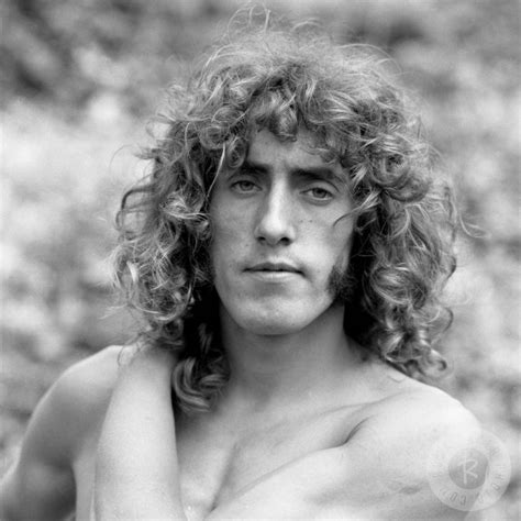 Roger Daltrey's Biography - Wall Of Celebrities