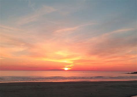 Agate Beach Oregon at sunset | Sunset, Oregon, Beach