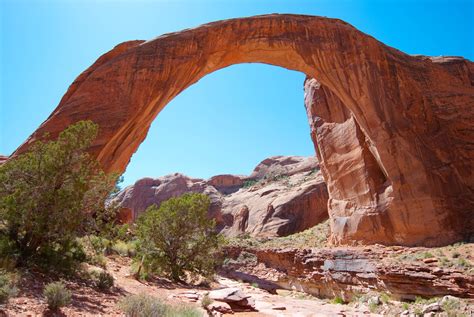 Lake Powell Images: Rainbow Bridge National Monument in Pictures