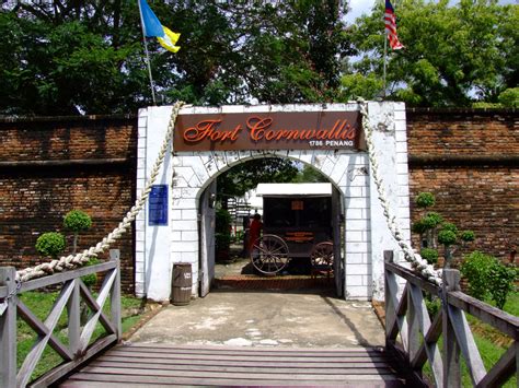 Fort Cornwallis Historical Facts and Pictures | The History Hub