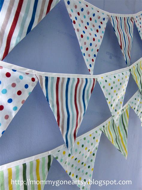 Mommy Gone Artsy: Decorative Handmade Fabric Bunting