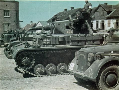 1941, Allemagne, Le Panzerkampfwagen IV Ausf.D turmnummer '421' der ...