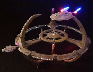 Star Trek Deep Space Nine DS9 Enterprise E pro built model with full ...