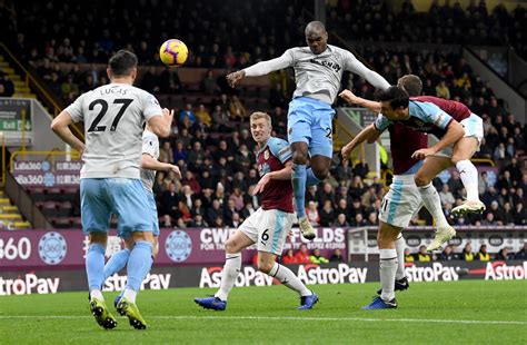 Burnley 2-0 West Ham LIVE stream online: Premier League football as it ...