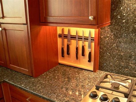 awesome way to hide the knives | Under cabinet knife storage, Knife ...