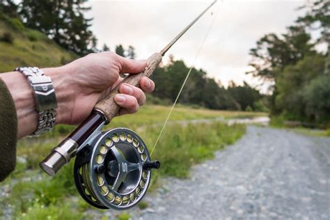 How to Set Up a Fly Rod for Trout - Fly Fisher Pro