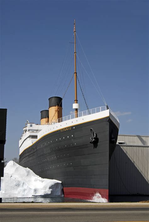 Titanic Museum – Branson Missouri Usa : The Titanic Museum In Branson ...