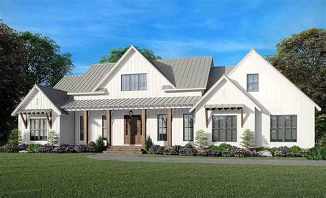 Modern Farmhouse House Plan (2 Story, 3 Bedrooms)