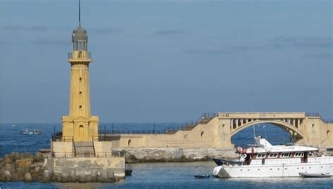 Lighthouse of Alexandria | Lighthouse Alexandria | Alexandria ...