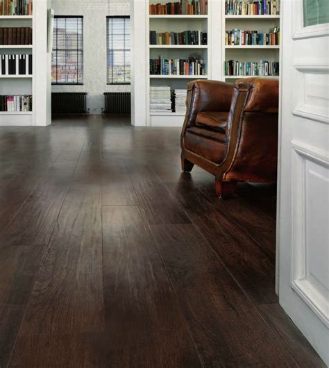 Luxury Vinyl Plank Flooring That Looks Like Wood